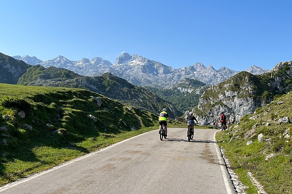 Subida a Lagos de Covadonga desde Benia de Onís en Bicicleta