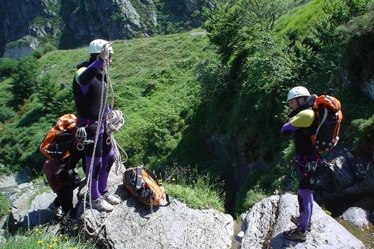 Reservas y Precios Espeleocañones en Asturias