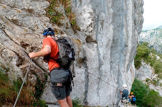 Reservas y Precios Vía Ferrata Vidosa en Asturias