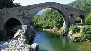 Actividades en el río Sella