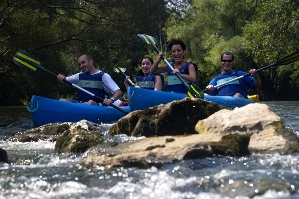 Bajar el Sella en Canoa